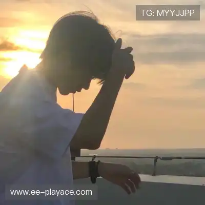 韦心诚